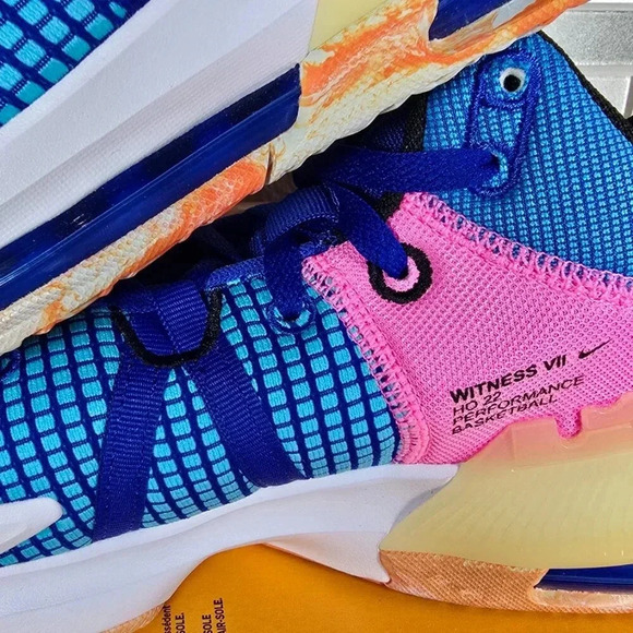 Nike LeBron Witness 7 Hyper Royal Pink Basketball Shoes XR125 Mens Size 12.0 - Picture 3 of 8